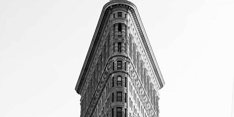 新叶工具材质解析：为何高碳钢是安全防护与工业效能的终极选择